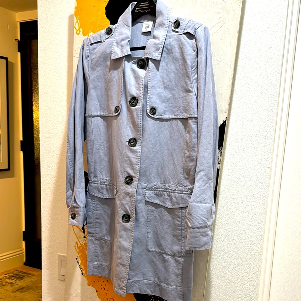 Cabi powder blue trench ! Easy to wear belted or not with decorative epaulette!💖